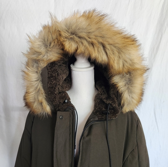 Sam Edelman Down Faux Fur Trim Short Parka - Picture 2 of 7